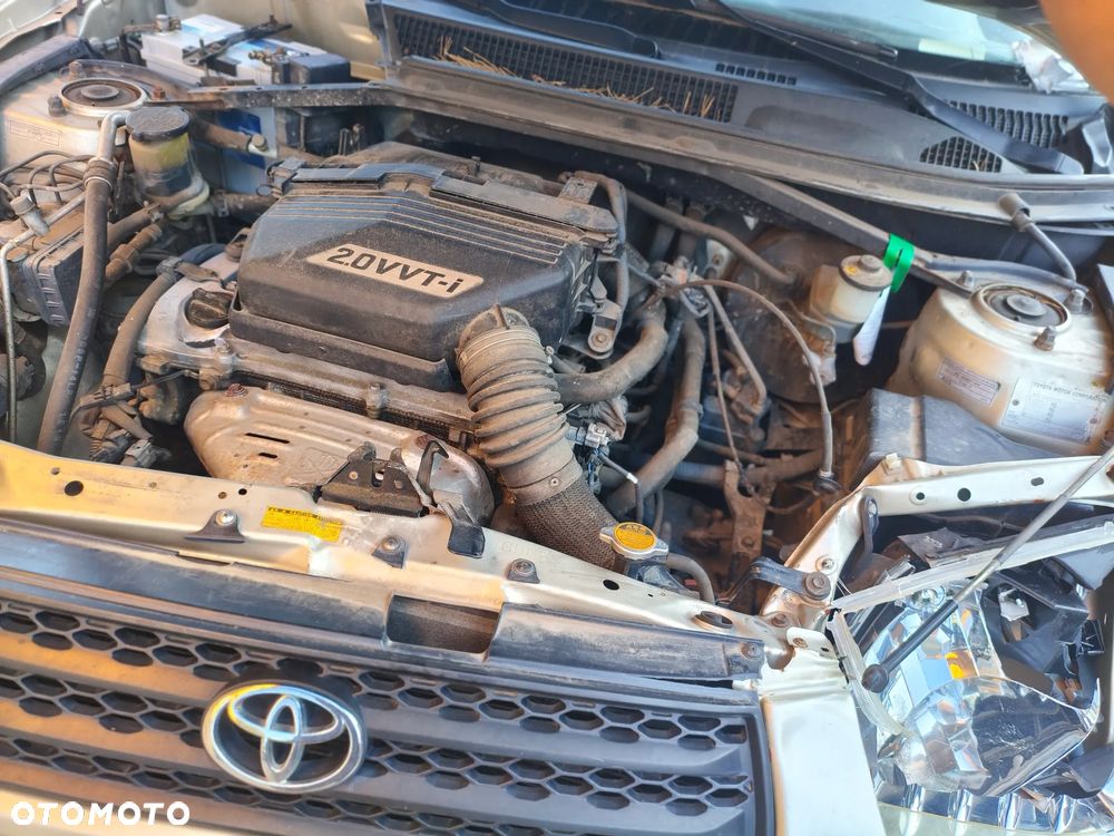 Toyota RAV4 2.0 VVT-i Prestige - 9