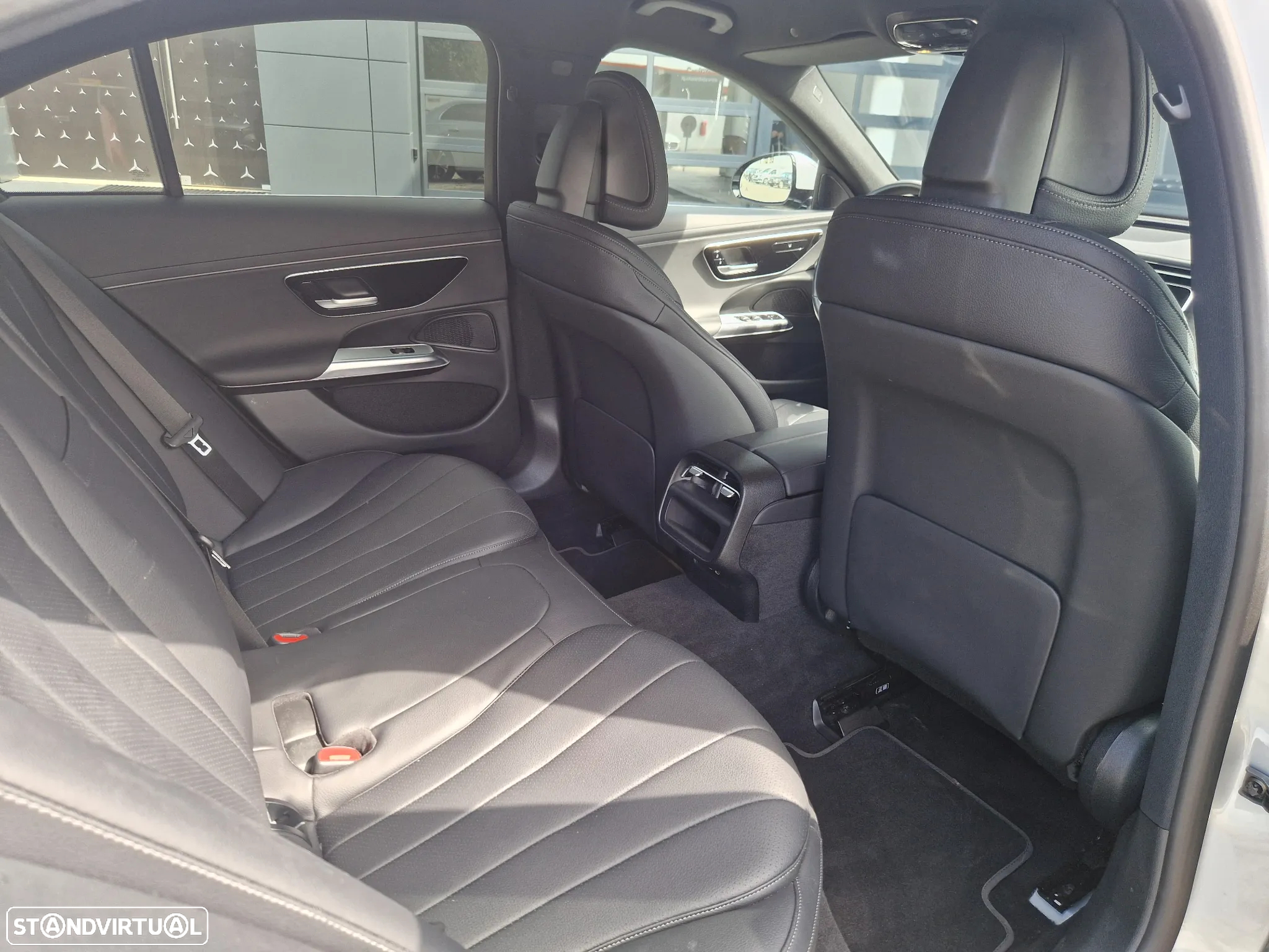 Mercedes-Benz E 300 de - 11