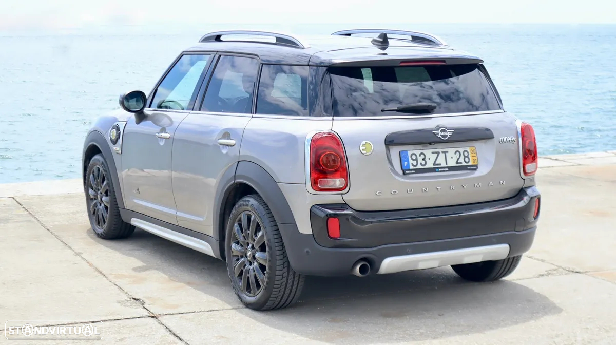 MINI Countryman Cooper SE ALL4 Auto - 13