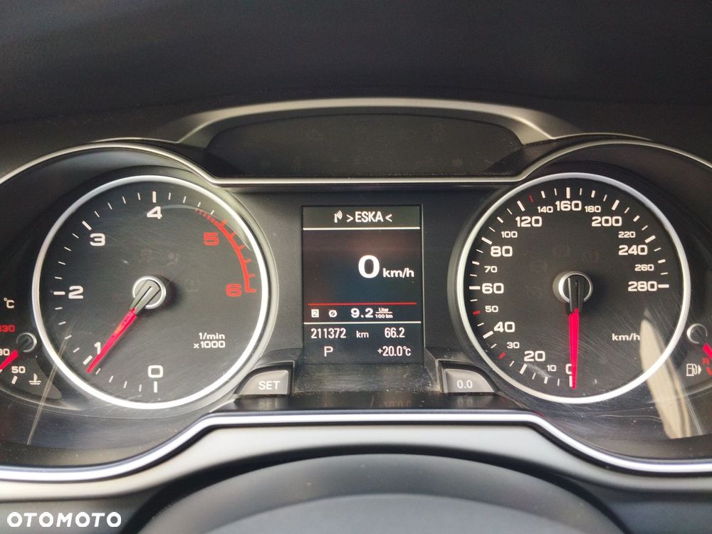 Audi A4 Avant 2.0 TDI Quattro S tronic - 18