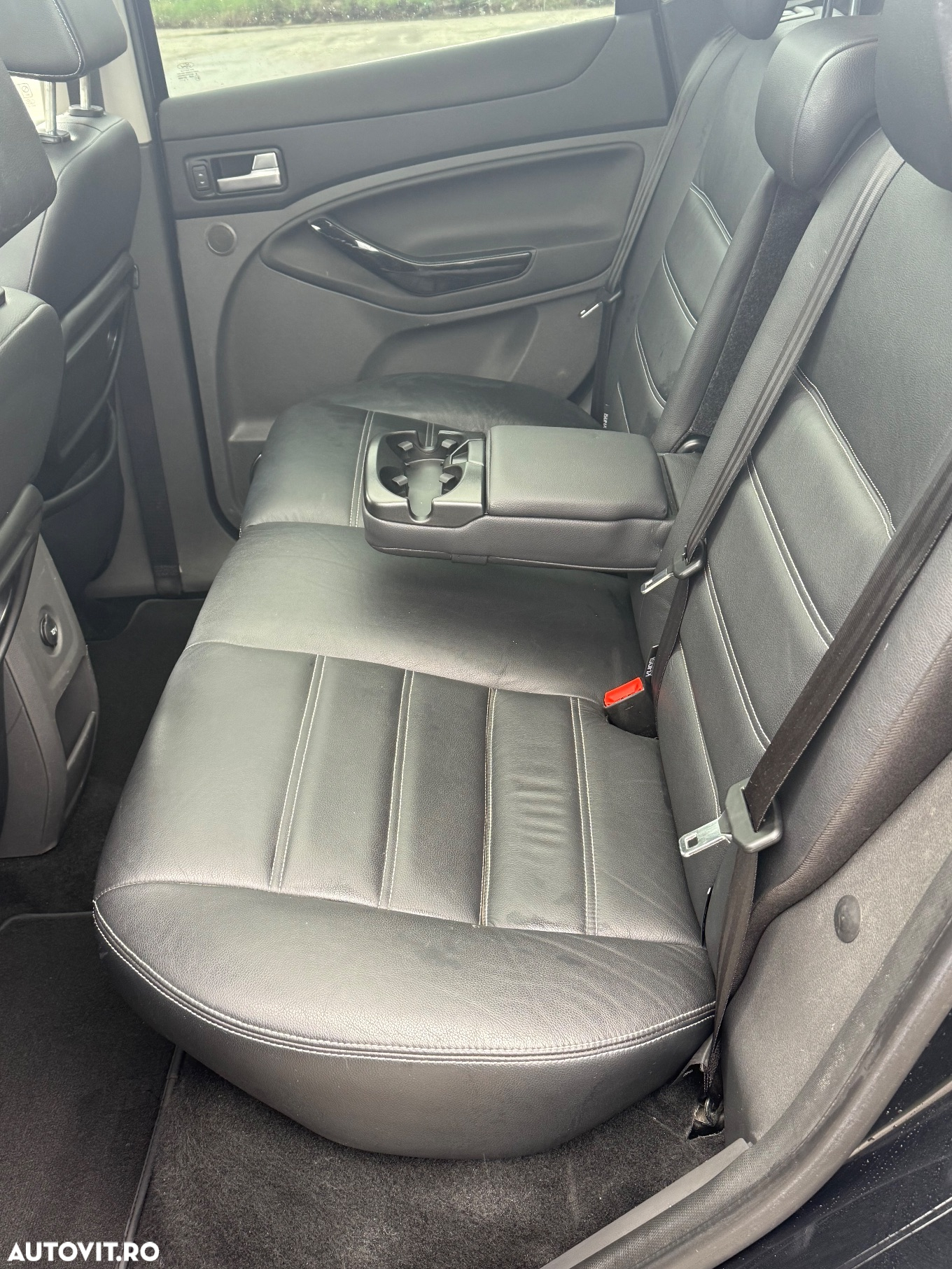 Ford Kuga 2.0 TDCi 4WD Titanium - 10