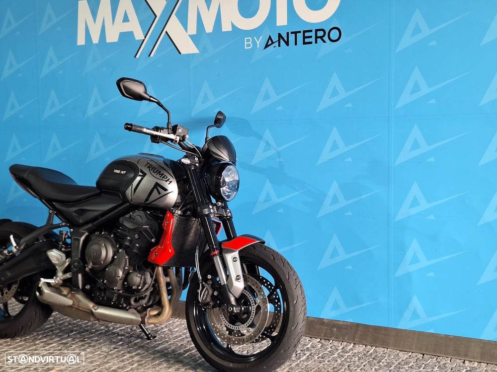 Triumph Trident - 2