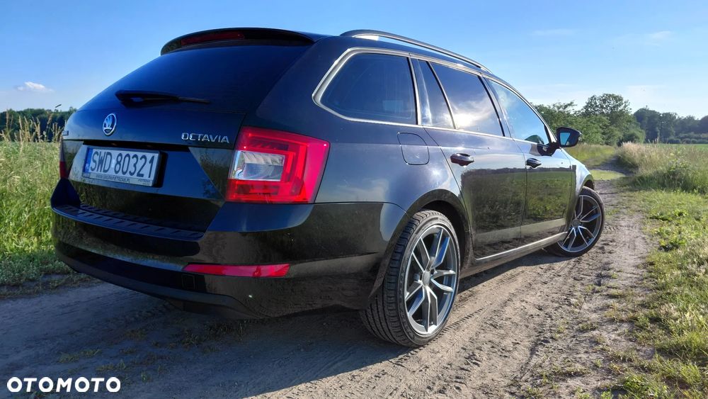 Skoda Octavia 1.4 TSI Ambition - 4