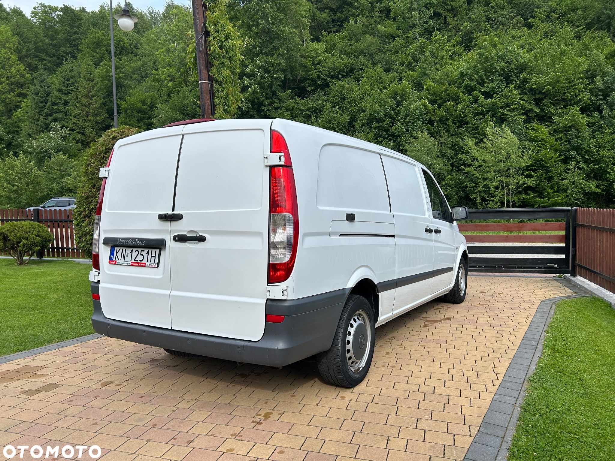 Mercedes-Benz Vito - 10