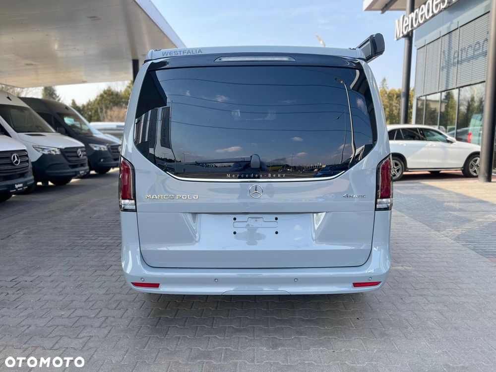 Mercedes-Benz Klasa V - 9