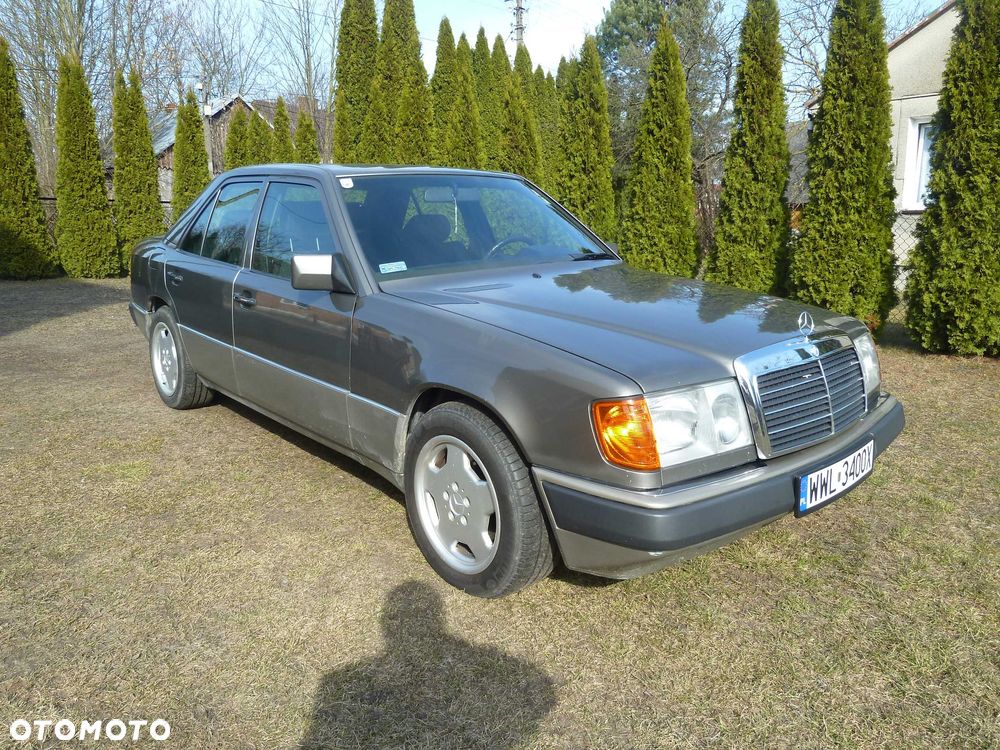 Mercedes-Benz Klasa E - 1