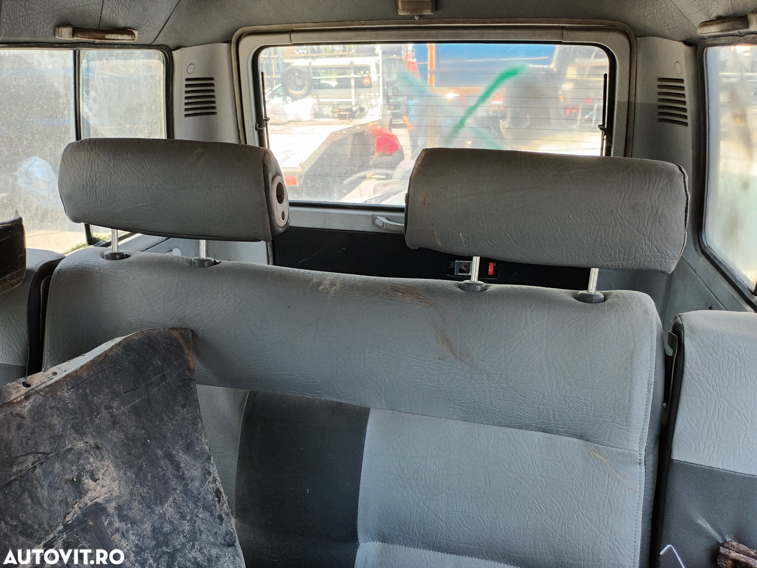 Dezmembrari  Mitsubishi PAJERO 1 (L040)  1982  > 1991 2.5 TD (L044G, - 19
