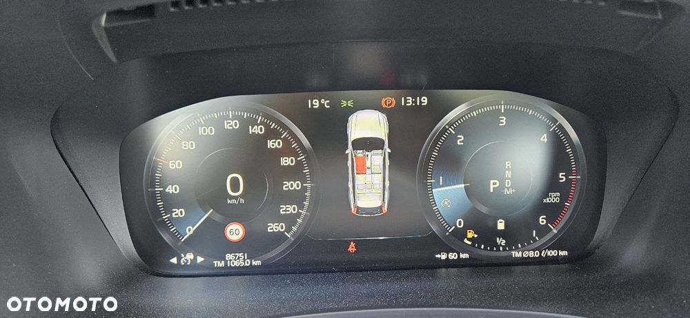 Volvo V90 Cross Country B5 D AWD Pro - 40
