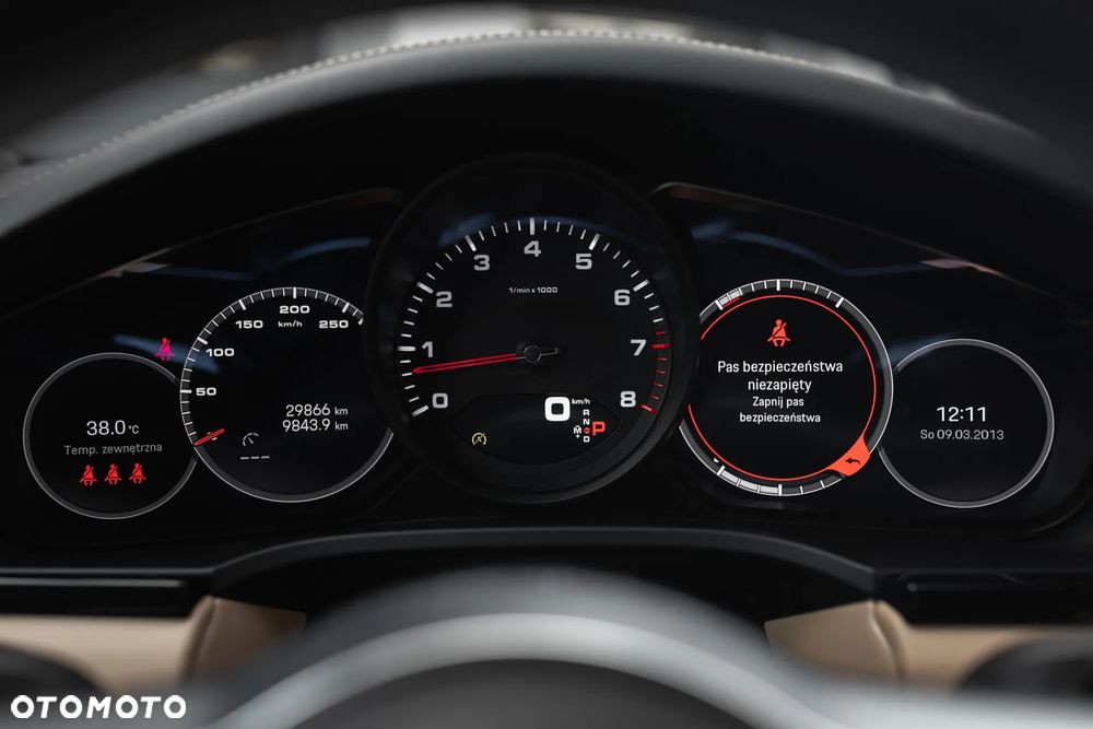 Porsche Cayenne Standard - 21