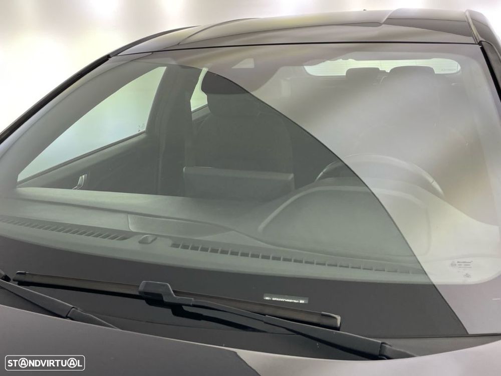 Ford Focus 1.0 EcoBoost MHEV ST-Line - 19