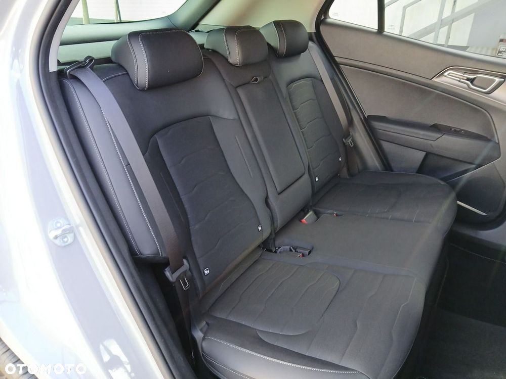 Kia Sportage 1.6 T-GDI Anniversary 2WD DCT - 19