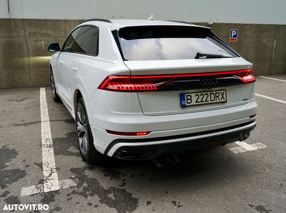 Audi Q8 3.0 55 TFSI e quattro Tiptronic - 3