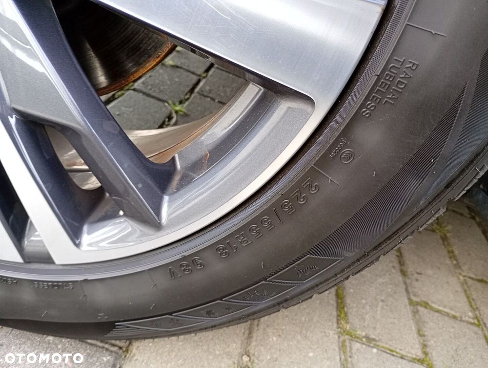 Peugeot 3008 1.2 PureTech Allure Pack S&S EAT8 - 32