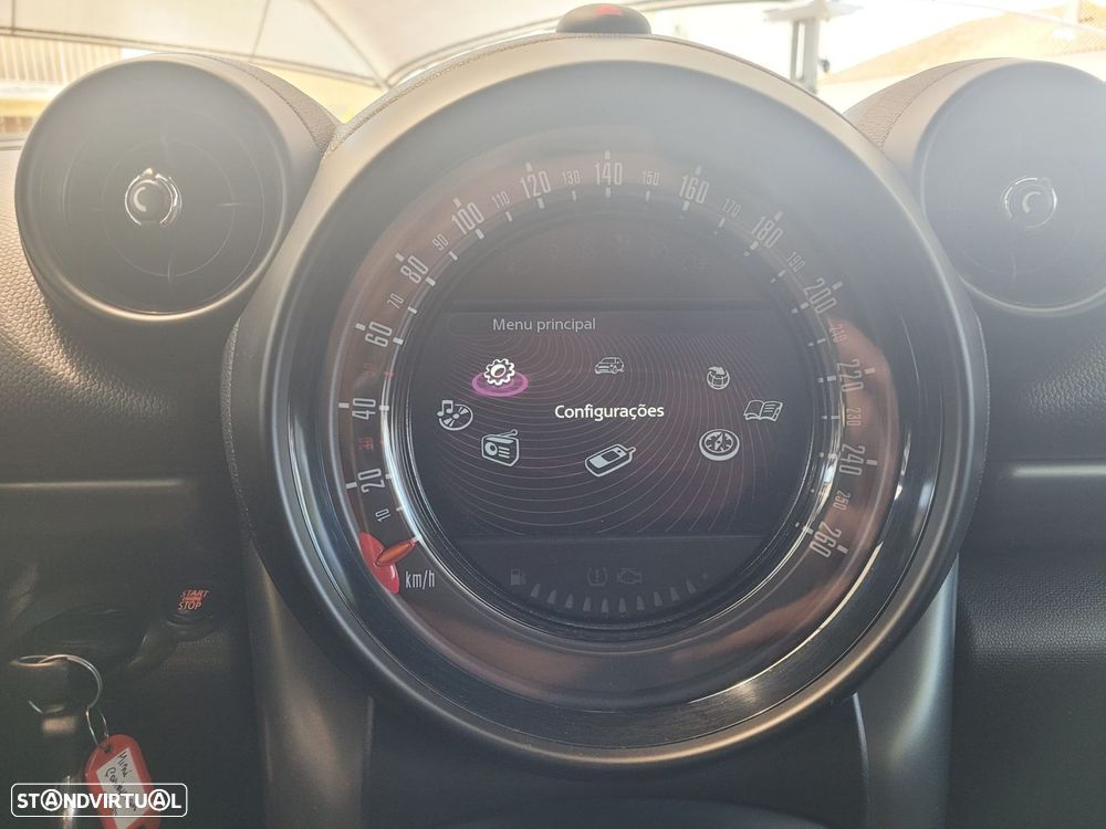 MINI Countryman Cooper SD - 37