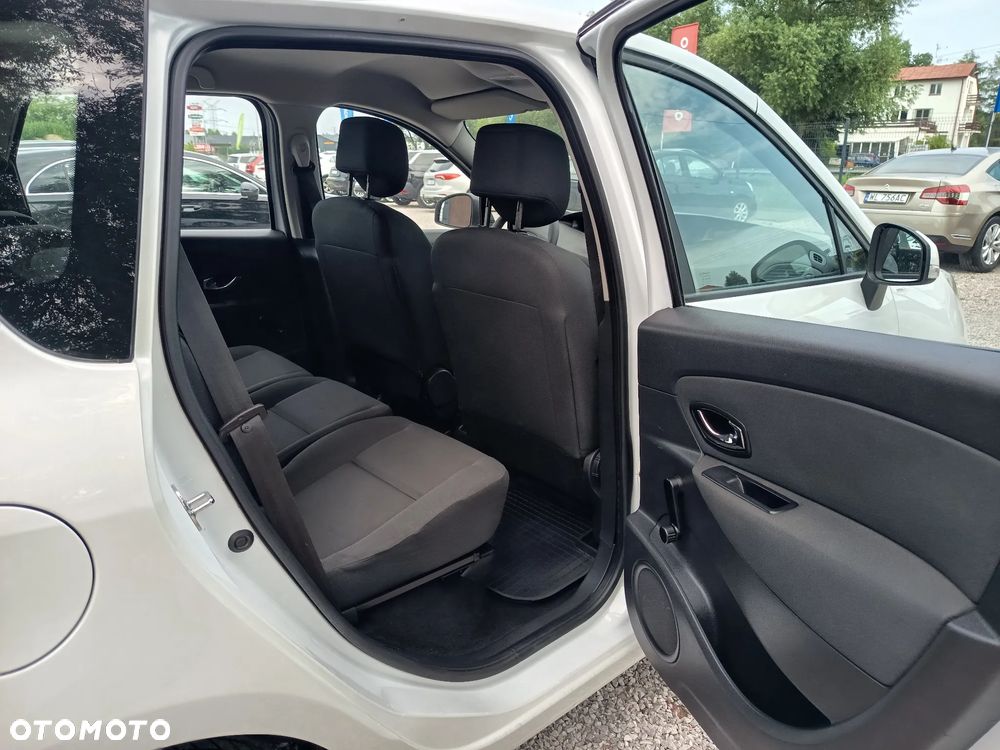 Renault Scenic 1.6 16V 110 TomTom Edition - 26