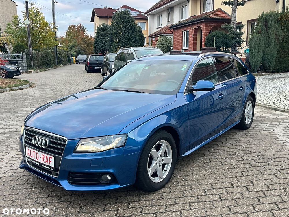 Audi A4 Avant - 13