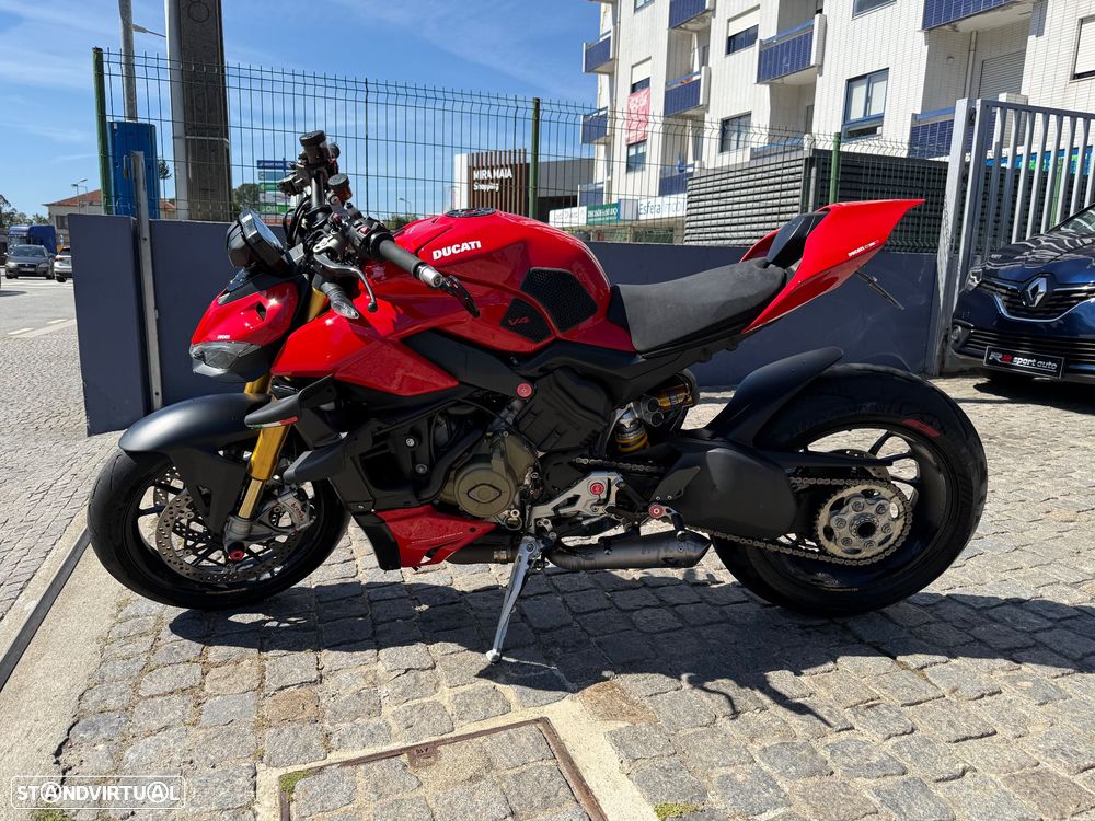 Ducati Streetfighter V4S - 5