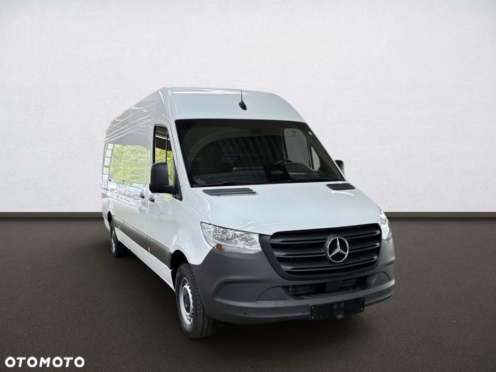 Mercedes-Benz Sprinter - 17