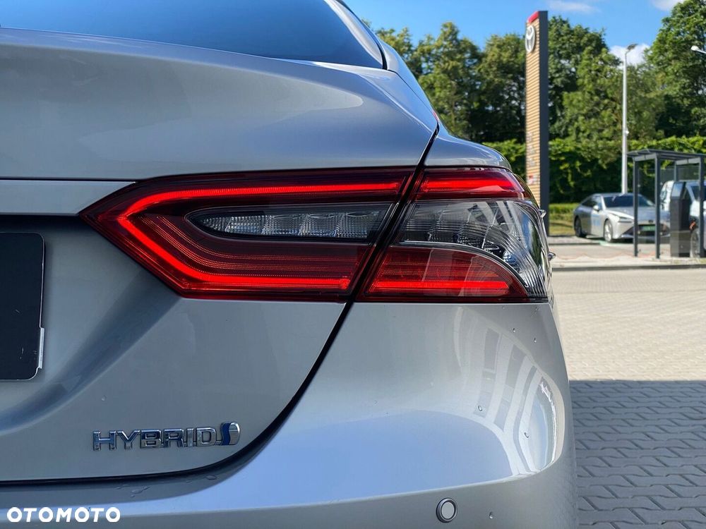 Toyota Camry 2.5 Hybrid Executive CVT - 35
