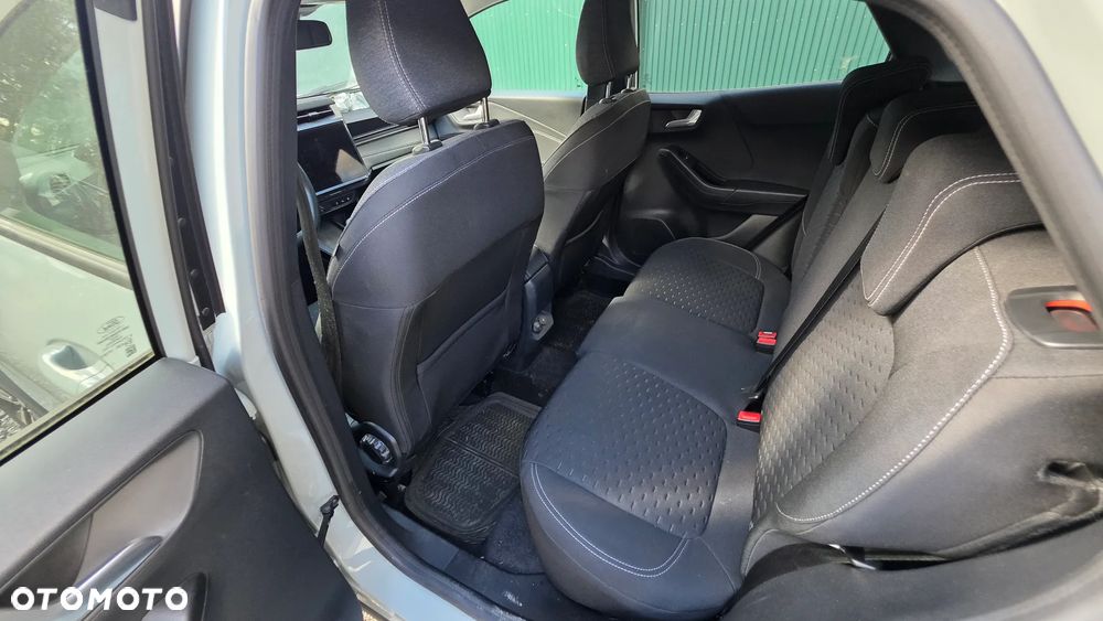 Ford Puma 1.0 EcoBoost Hybrid TITANIUM - 24