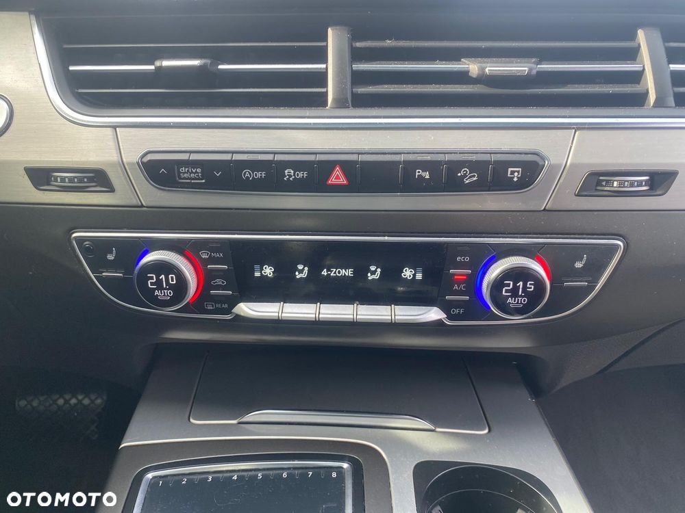 Audi Q7 - 30