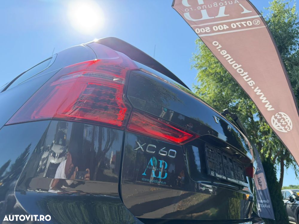 Volvo XC 60 B4 MHEV AT AWD Core - 25