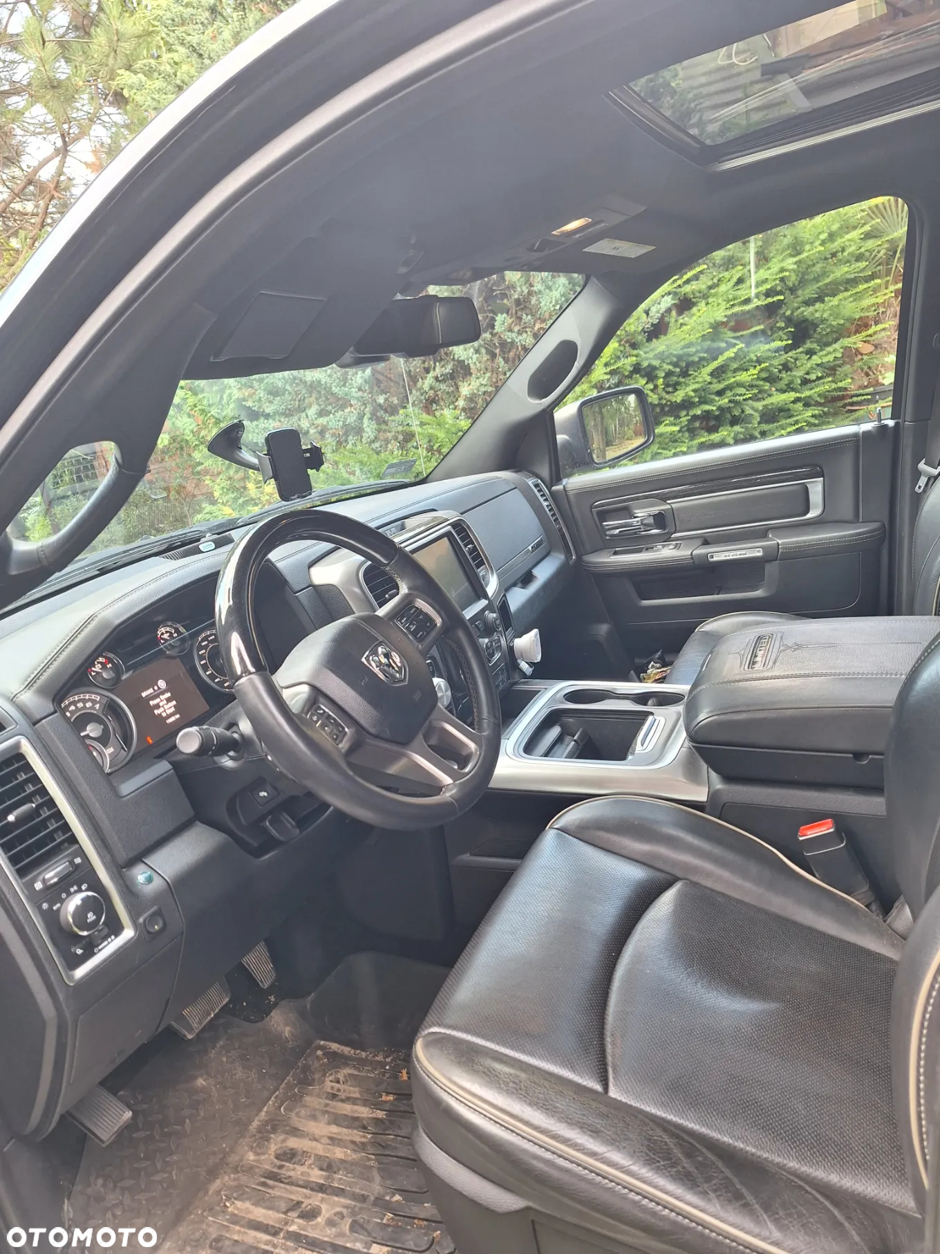 Dodge RAM 1500 5.7 4x4 - 10