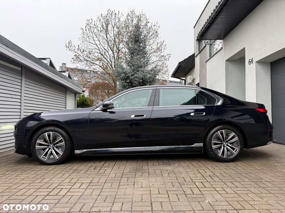 BMW Seria 7 - 7