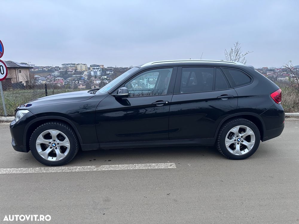 BMW X1 xDrive18d Aut. Sport Line - 10