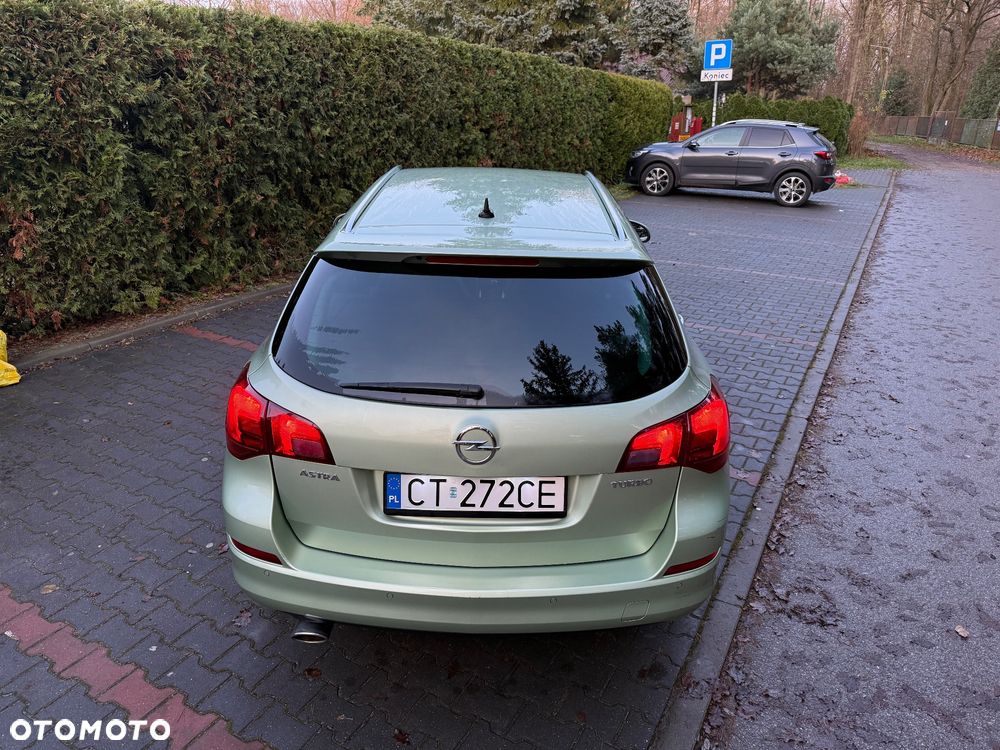 Opel Astra 1.4 T Cosmo - 3