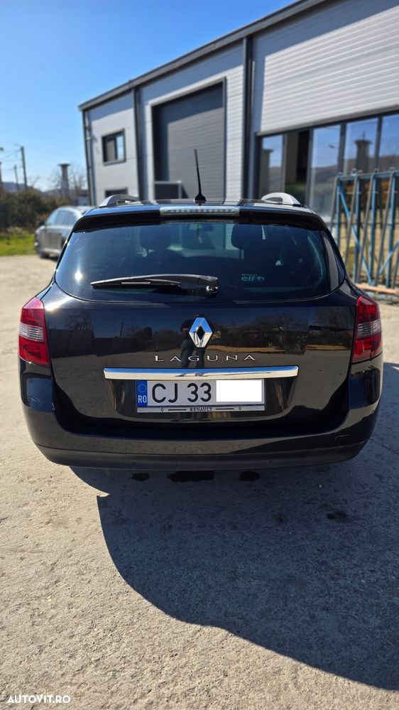 Renault Laguna dCi 110 FAP Bose Edition - 2