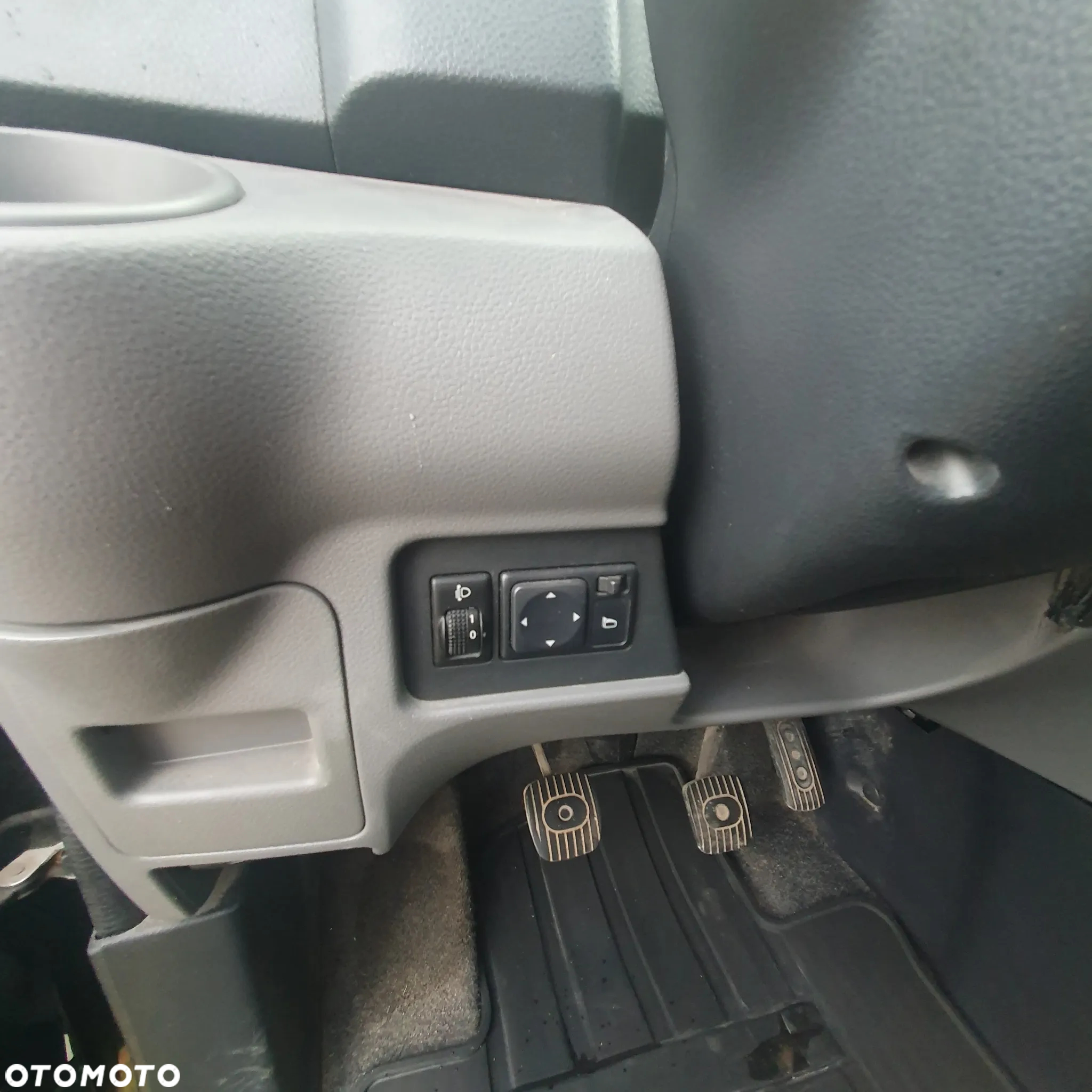 Nissan NV200 - 15