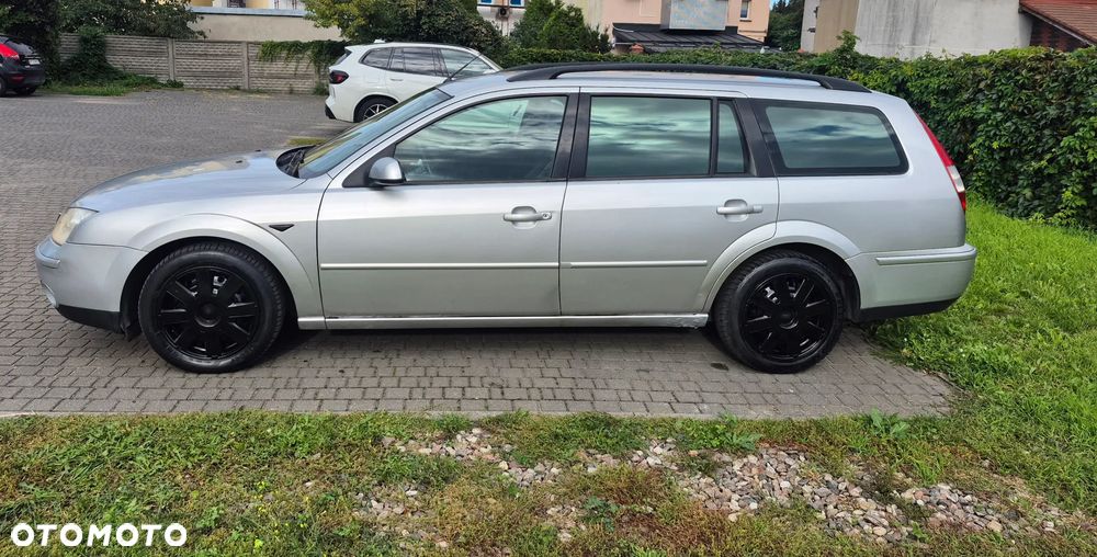 Ford Mondeo 2.0 TDCi Ghia - 5