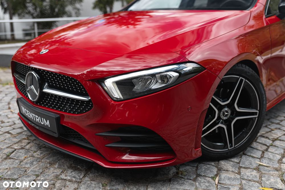 Mercedes-Benz Klasa A 200 AMG Line 7G-DCT - 3