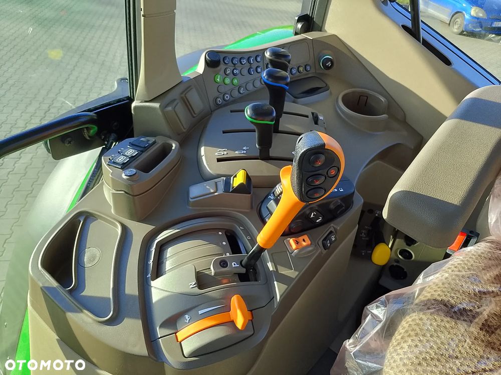 John Deere 6M 105 - 13