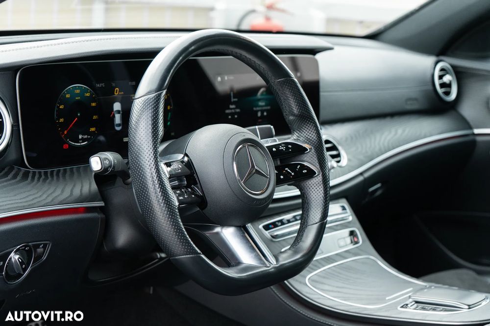 Mercedes-Benz E 300 de 9G-TRONIC AMG Line - 37