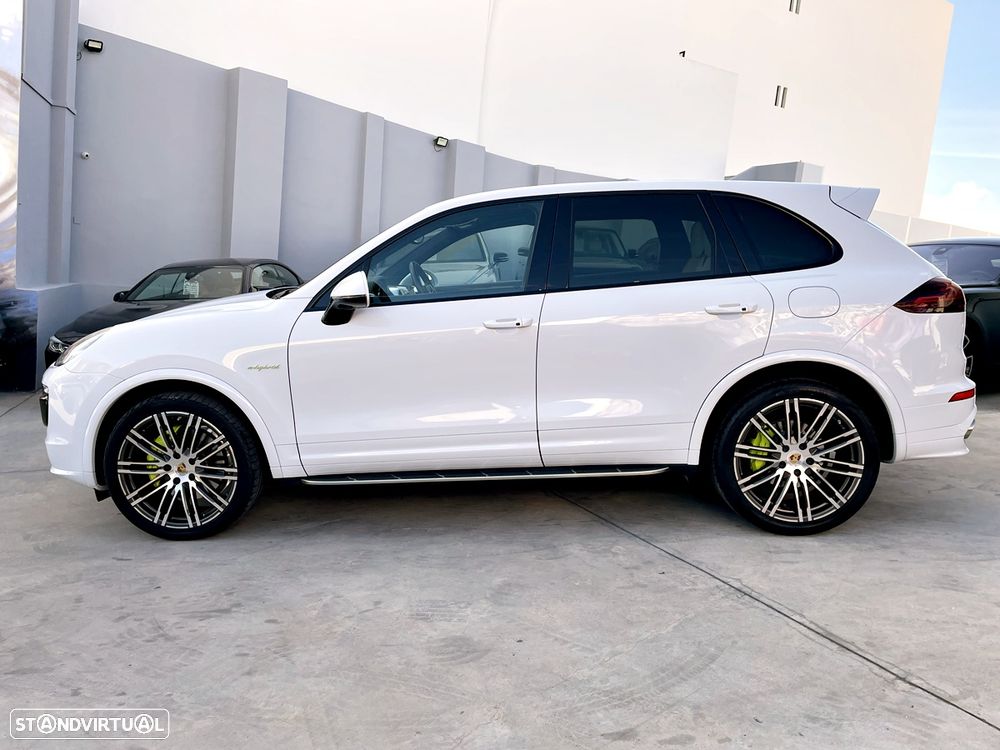 Porsche Cayenne S E-Hybrid - 7