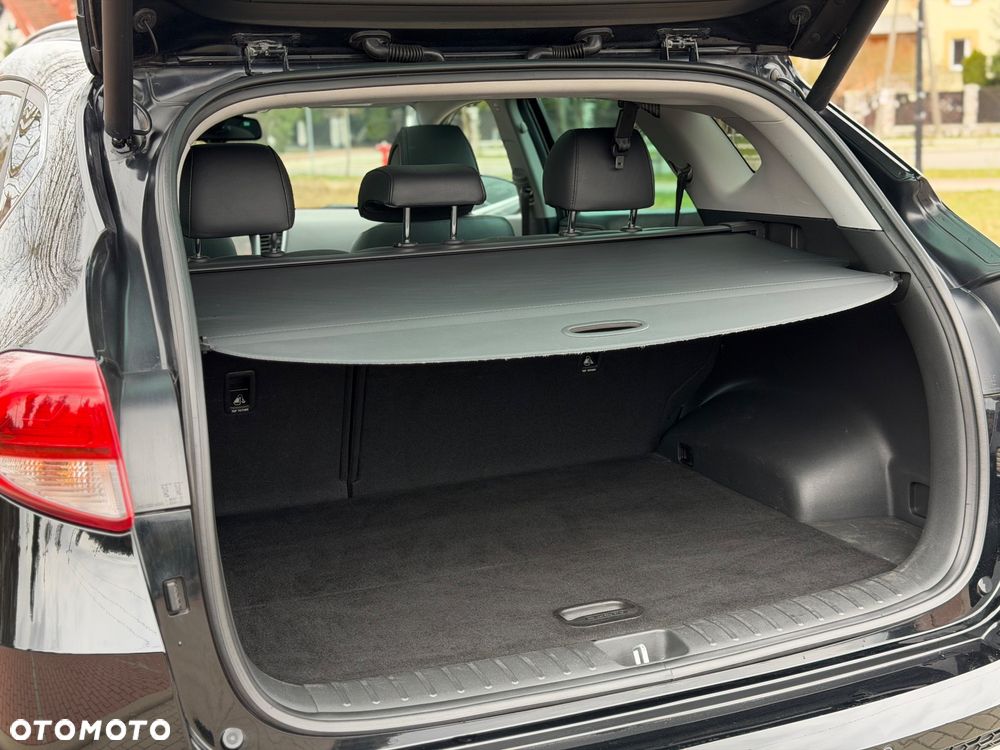 Hyundai Tucson 2.0 CRDI 4WD Automatik Premium - 15