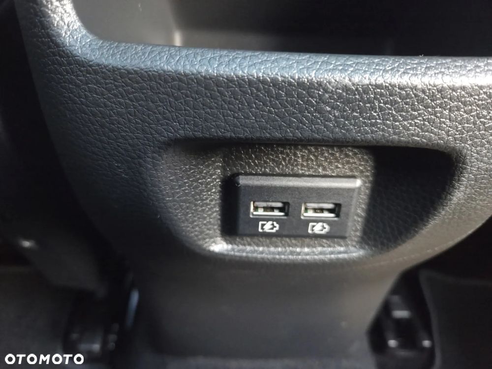 Nissan Qashqai 1.3 DIG-T N-Connecta DCT - 19