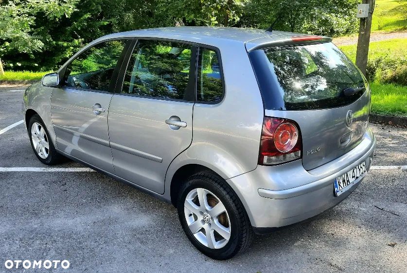 Volkswagen Polo 1.4 16V Trendline - 7