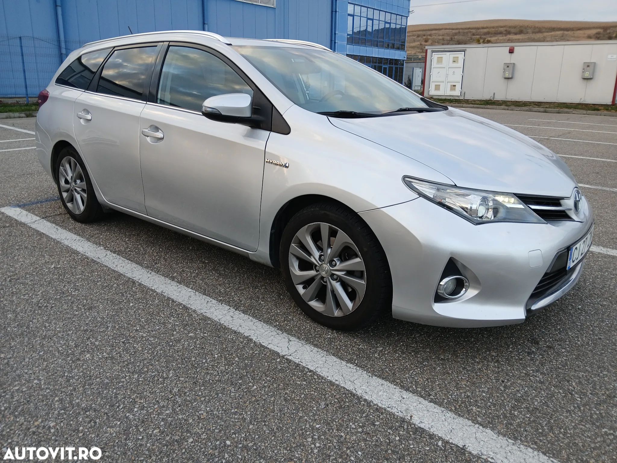 Toyota Auris 1.8 VVT-i Hybrid Automatik Life - 1