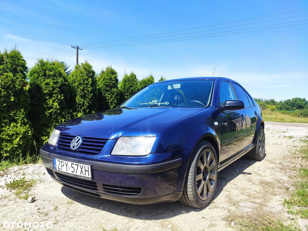 Volkswagen Bora 1.9 TDI Basis - 1