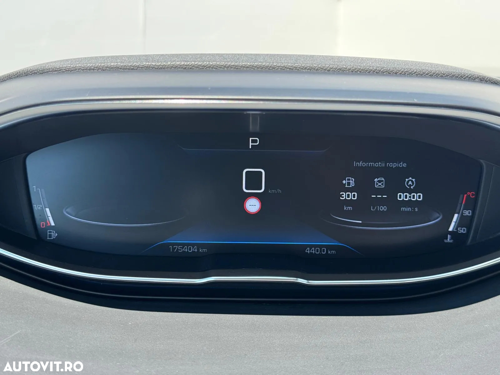 Peugeot 5008 1.5L BlueHDI EAT8 S&S Allure Pack - 33