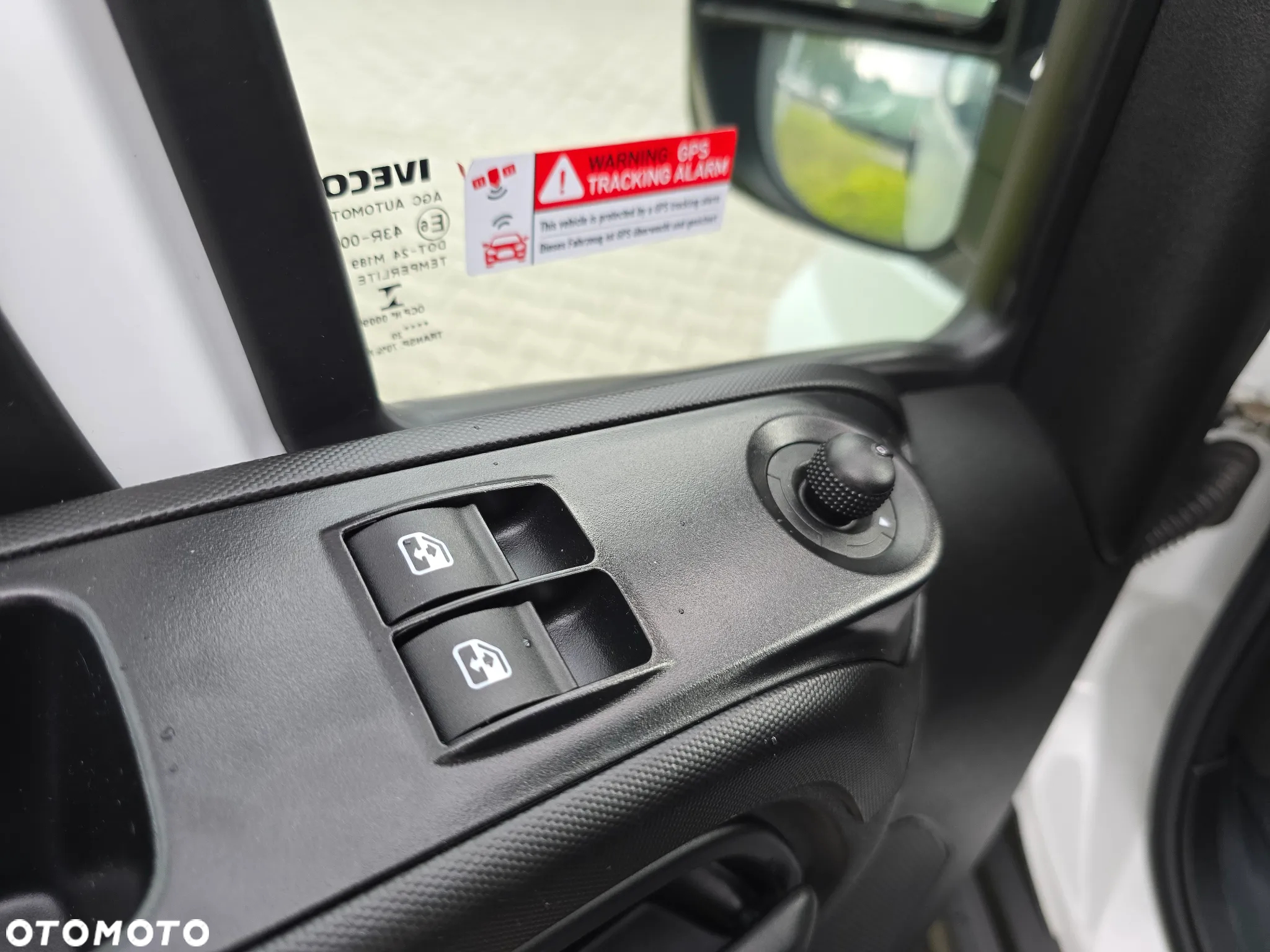Iveco DAILY 35S16 Furgon L3H2 - 12