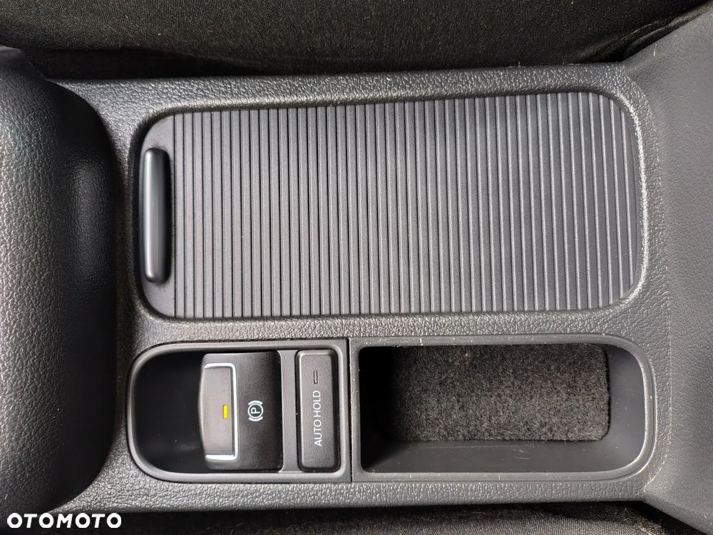 Volkswagen Tiguan 2.0 TDI DPF Sport & Style - 23