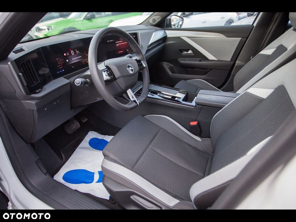 Opel Astra - 9