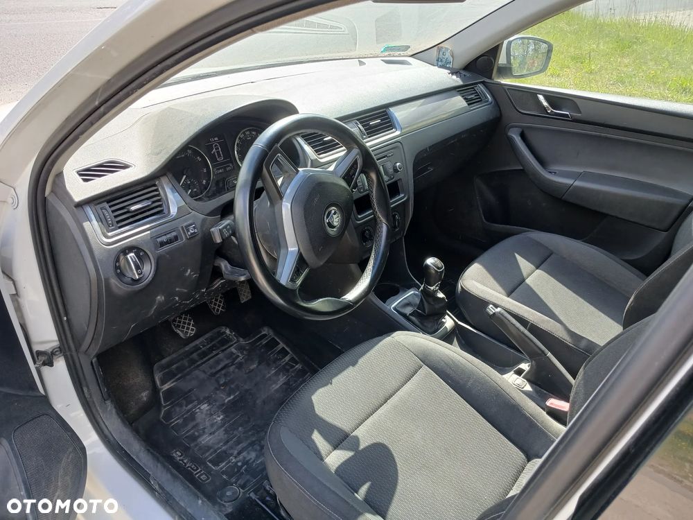Skoda RAPID Spb 1.2 Ambition - 5