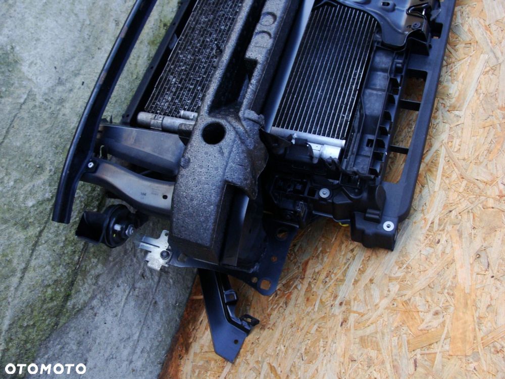 pas przedni chłodnice vw golf vii sportsvan 1.6 tdi 510 2016r - 3