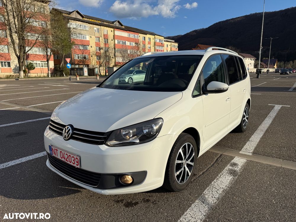 Volkswagen Touran 2.0 TDI DPF DSG Comfortline - 1