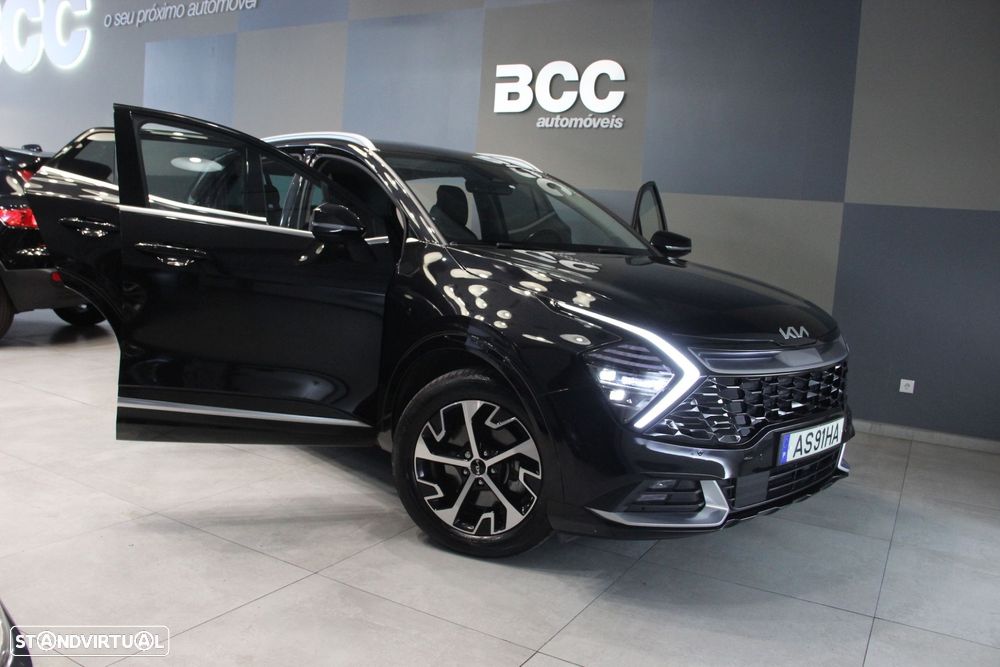 Kia Sportage 1.6 T-GDi HEV Tech - 16